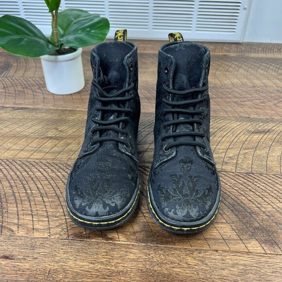 DR Marten 7 Hackney black skull flock sneaker shoe womens fabric lace up - Picture 2 of 9